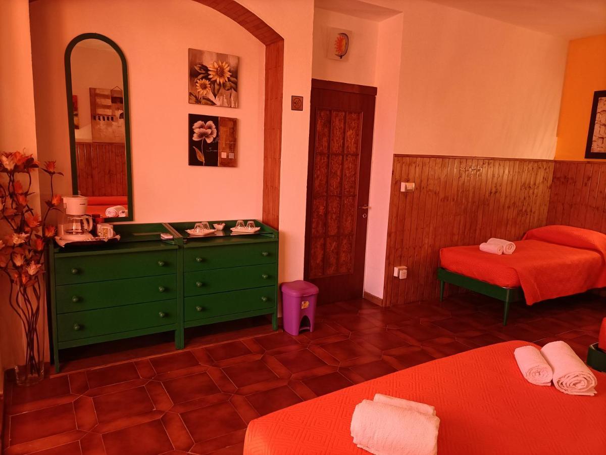 Mony'S Island B&B Alghero Buitenkant foto